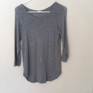 Brandy Melville Gray 3/4 shirt